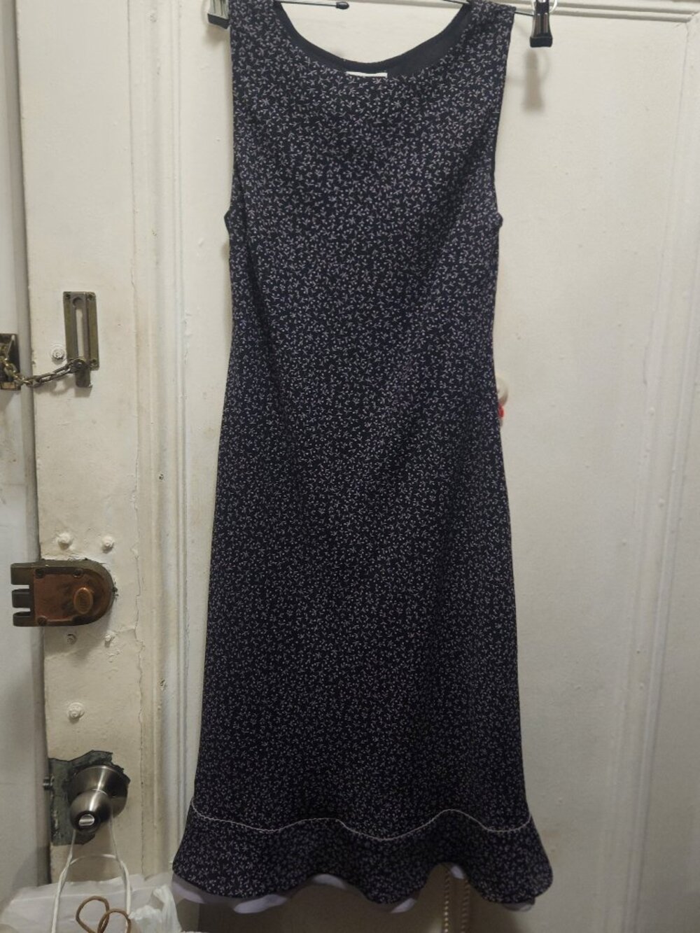 Anne Taylor Loft delicate floral print Navy Sleeveless Sheath Dress